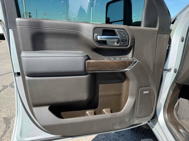 Used 2020 GMC Sierra 3500 Denali w/ Denali Ultimate Package AWD/4WD image 19