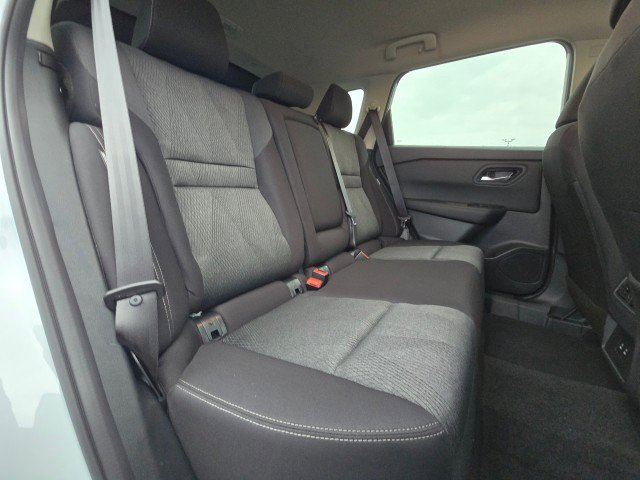 New 2026 Nissan Rogue SV w/ Cold Weather Package image 15