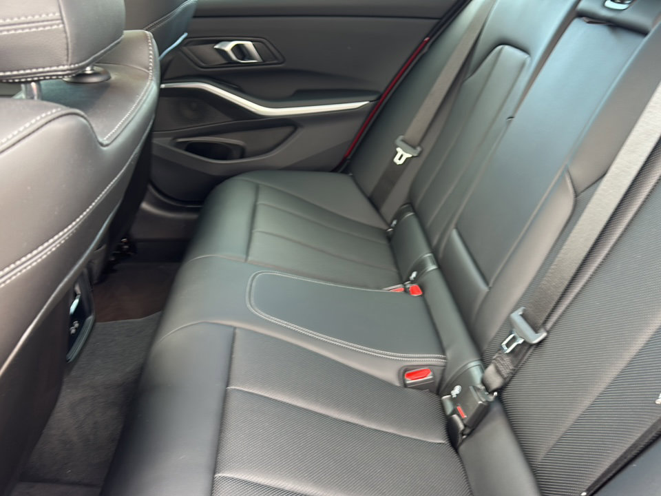 Certified 2024 BMW 330i Sedan w/ M Sport Package image 19