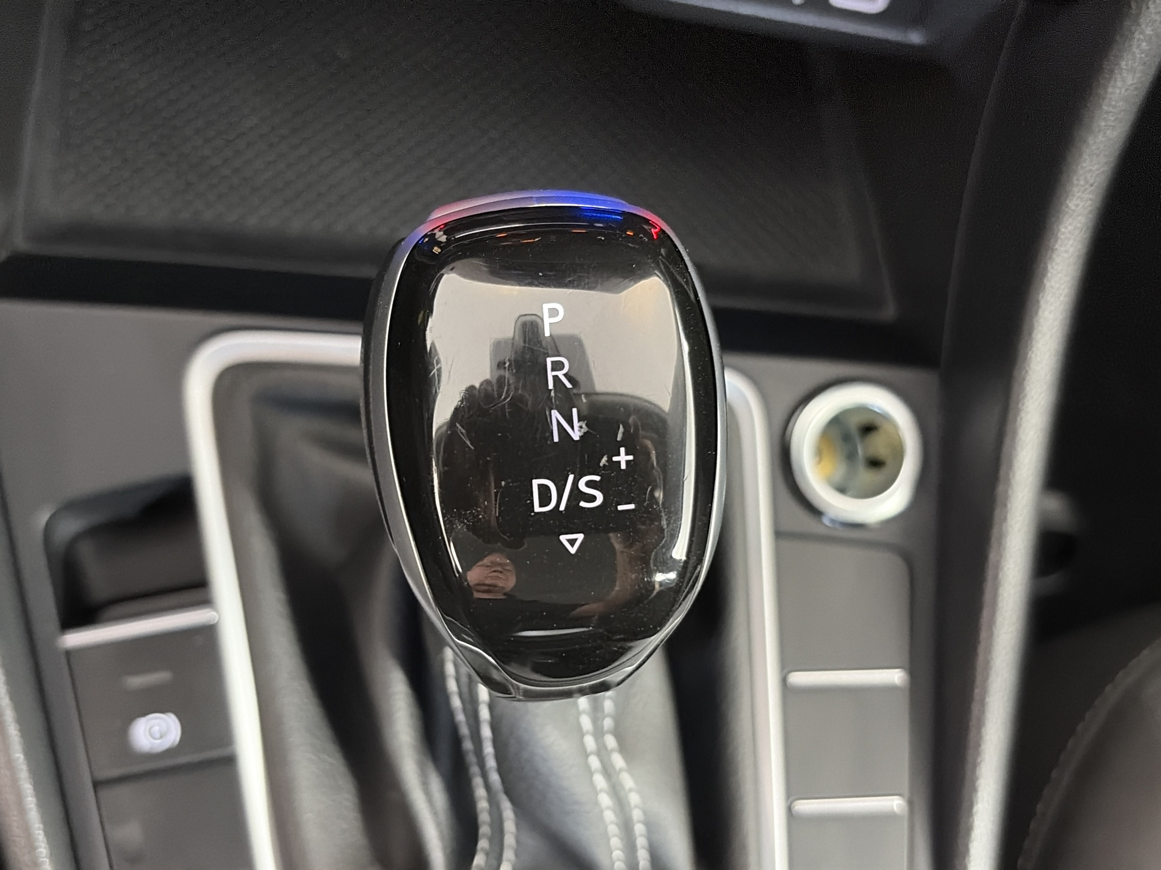 Used 2025 Volkswagen Jetta S FWD image 27