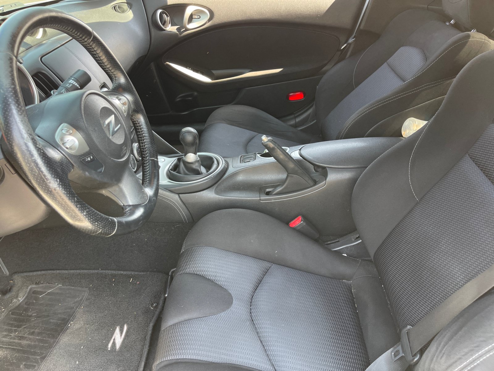 Used 2009 Nissan 370Z Coupe RWD image 13