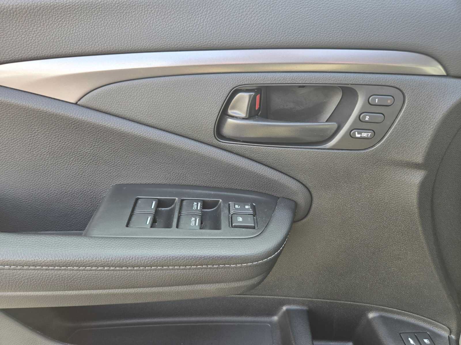 Used 2023 Honda Passport EX-L image 22