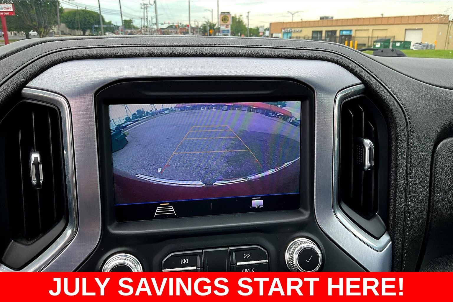 Used 2020 GMC Sierra 1500 Elevation w/ Elevation Value Package AWD/4WD image 17