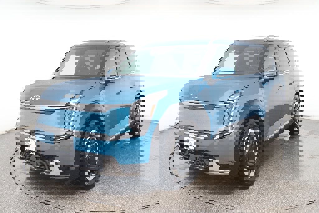 Used 2024 Kia EV9 Land image 1