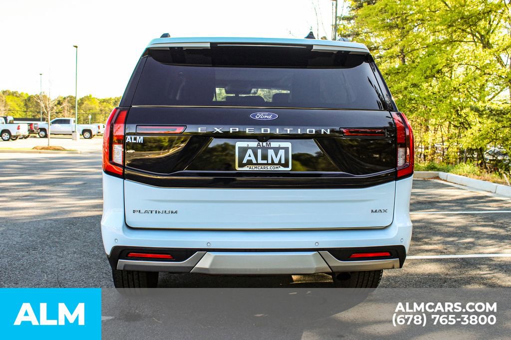 Used 2025 Ford Expedition Max Platinum AWD/4WD image 11