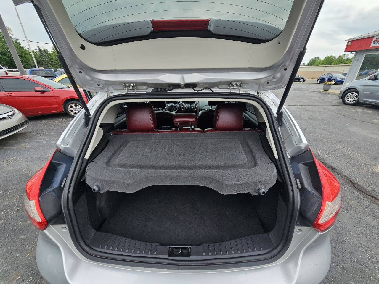 Used 2012 Ford Focus SE FWD image 14