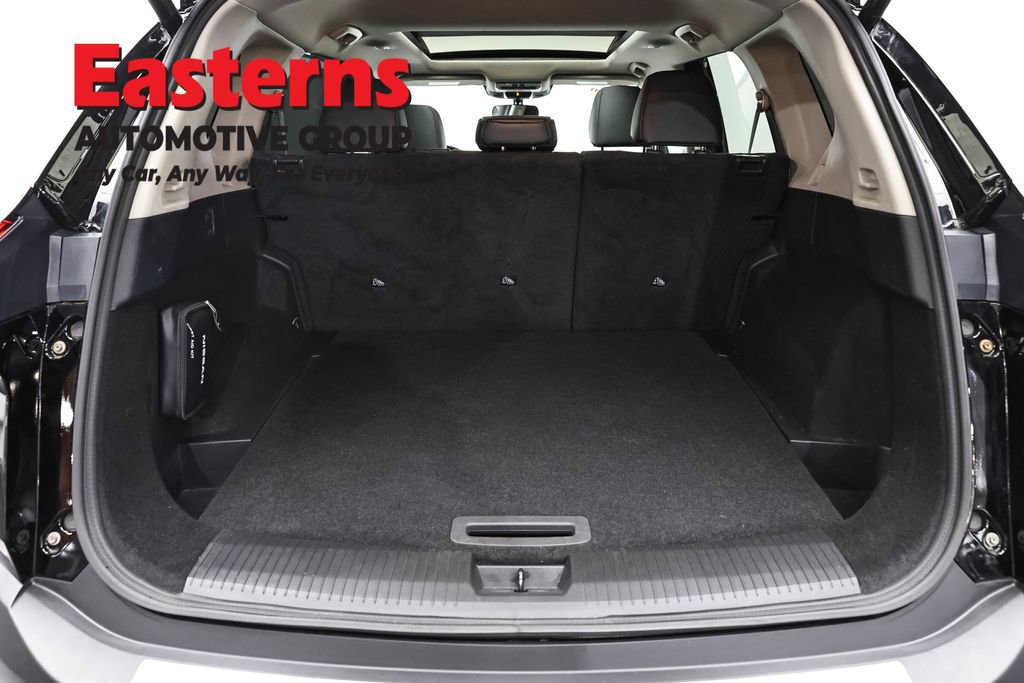 Used 2021 Nissan Rogue SV w/ Premium Package AWD/4WD image 9