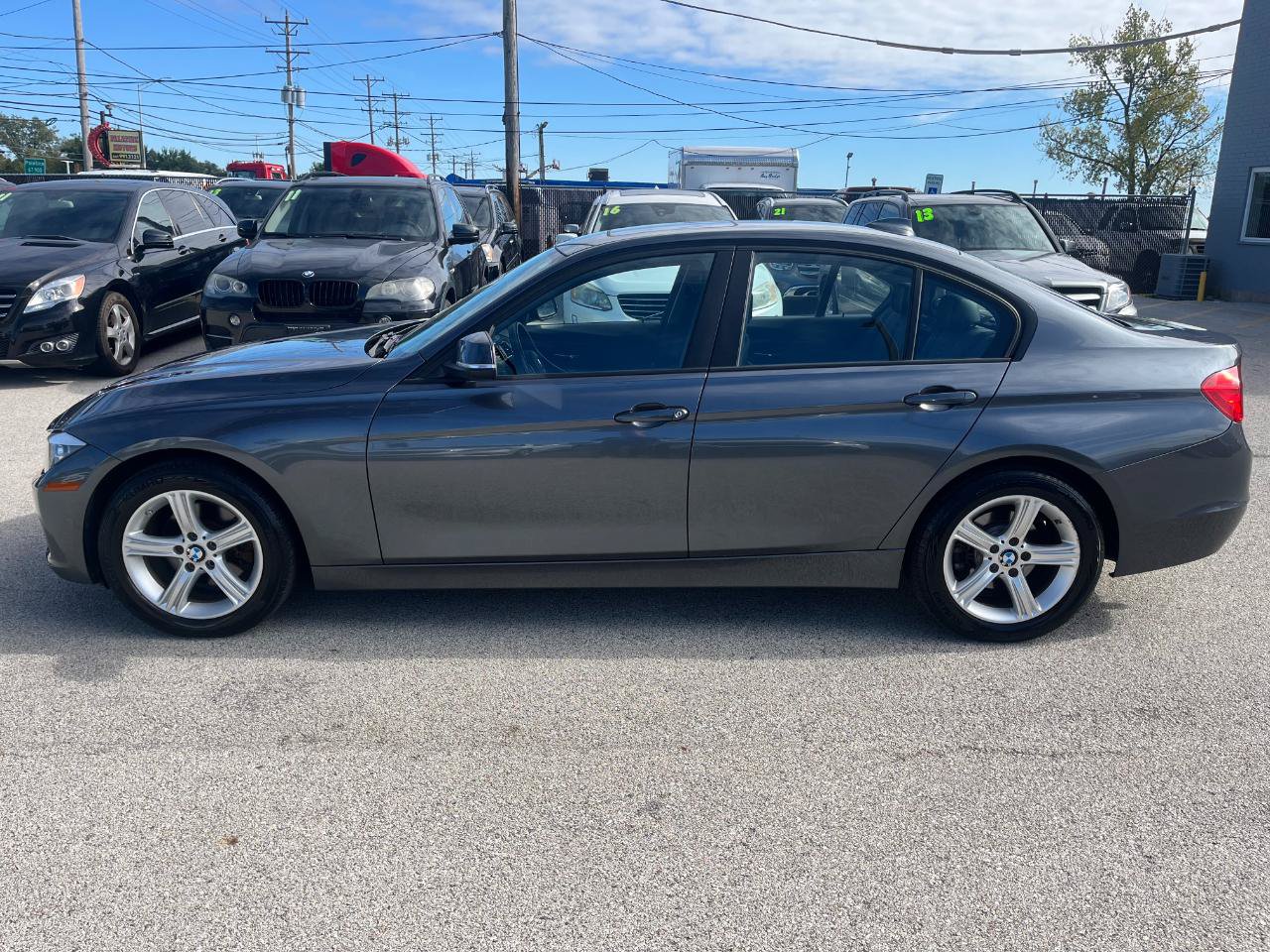 Used 2014 BMW 328d xDrive Sedan AWD/4WD image 2
