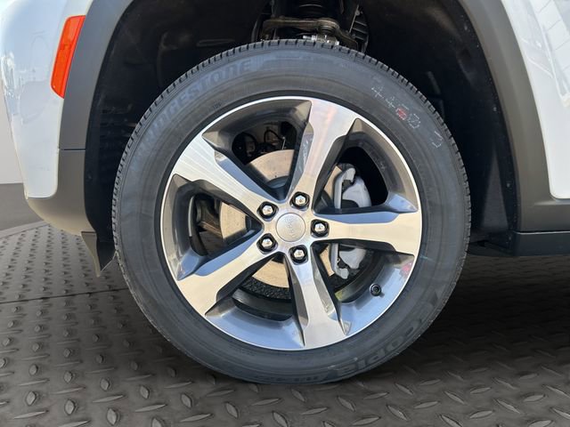 New 2026 Jeep Grand Cherokee Limited AWD/4WD image 23