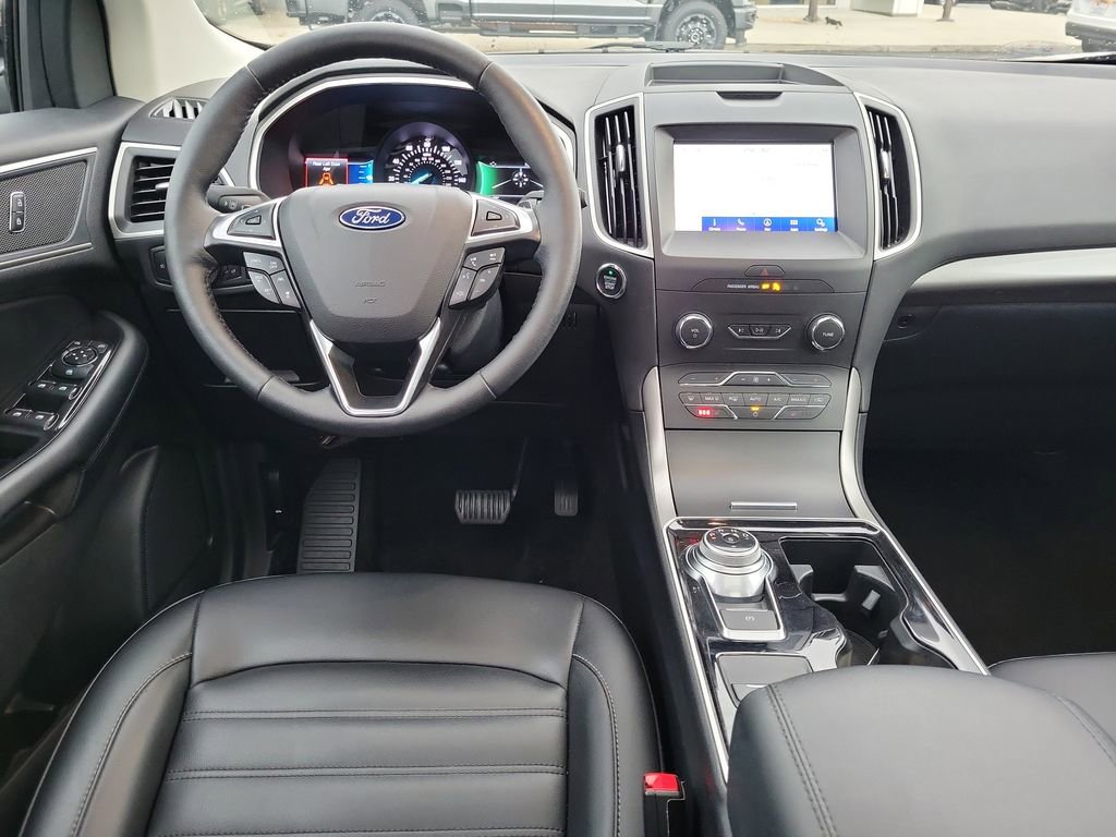 Certified 2020 Ford Edge SEL w/ Convenience Package image 12