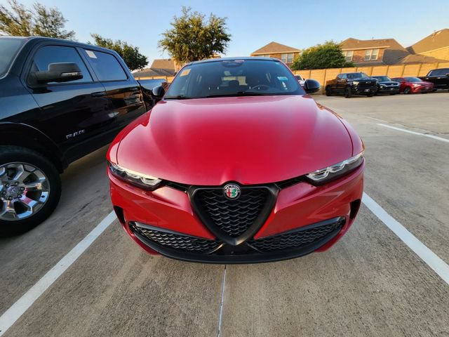 Used 2024 Alfa Romeo Tonale Veloce AWD/4WD video 2