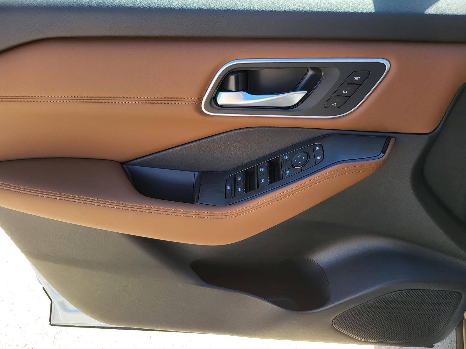 New 2026 Nissan Rogue Platinum image 20