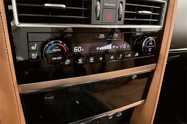 Used 2024 INFINITI QX80 Sensory w/ Cargo Package image 28