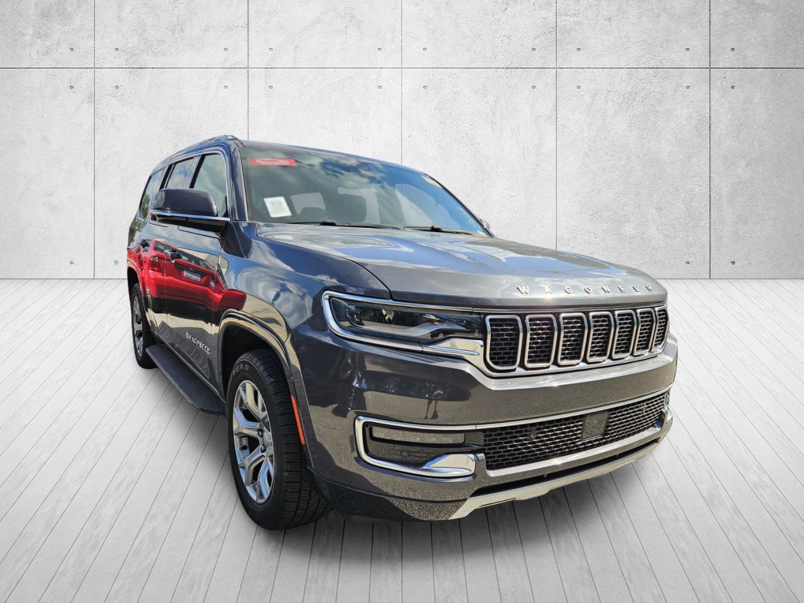 Used 2022 Jeep Wagoneer Series II RWD image 2