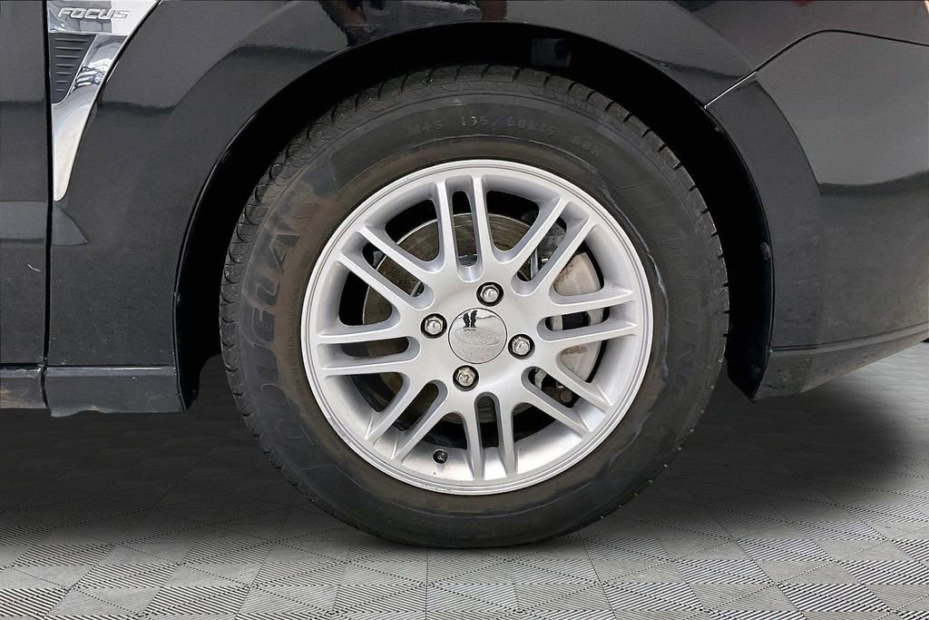 Used 2008 Ford Focus SE FWD image 32