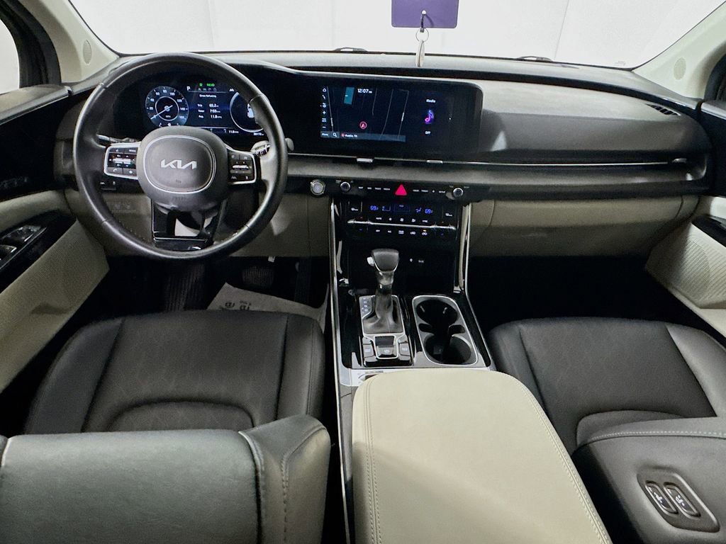 Used 2023 Kia Carnival SX image 26