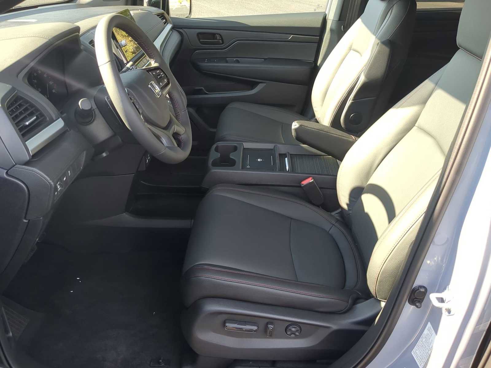 New 2026 Honda Odyssey Sport-L image 14