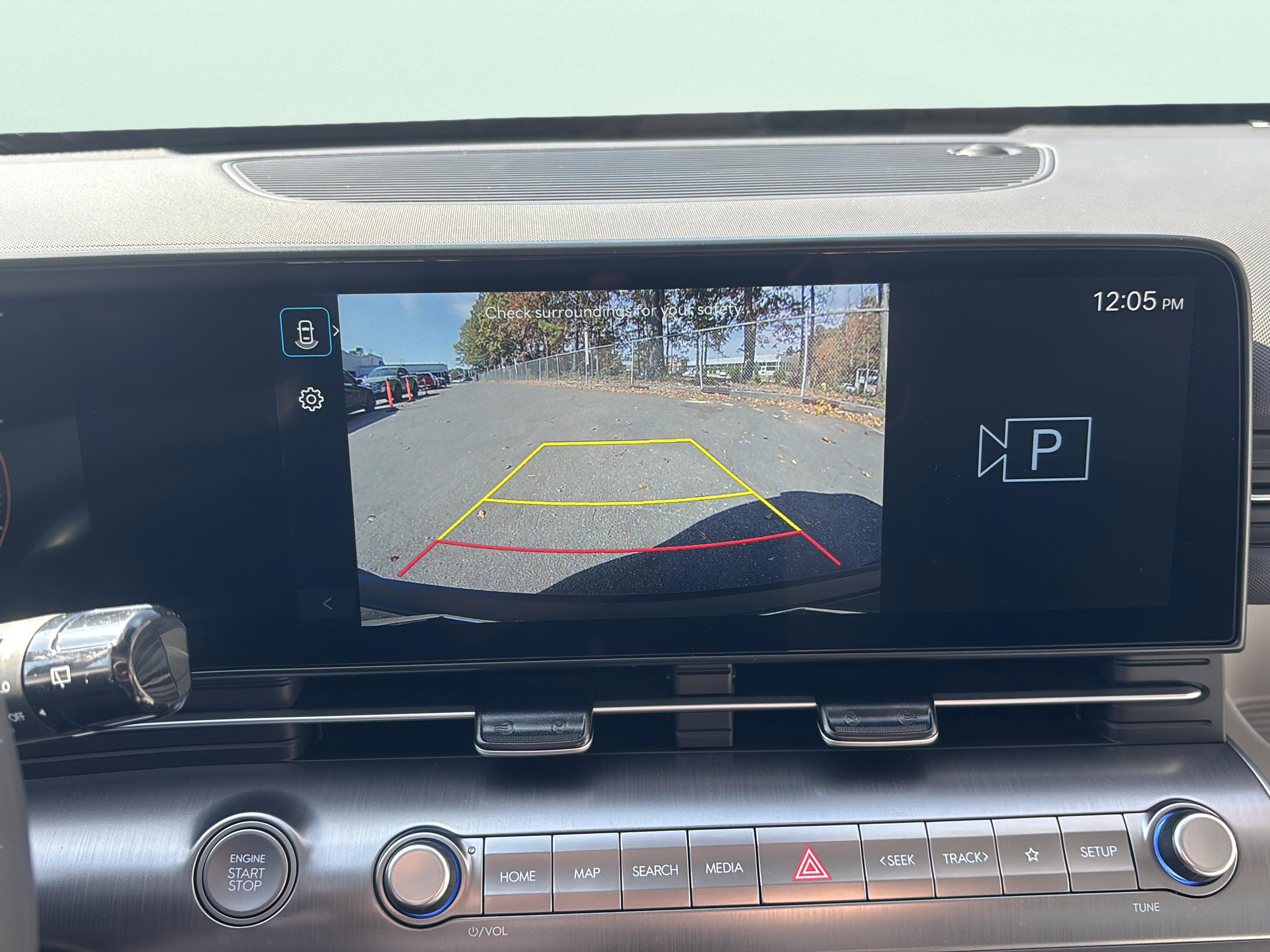 New 2026 Hyundai Kona SE image 15