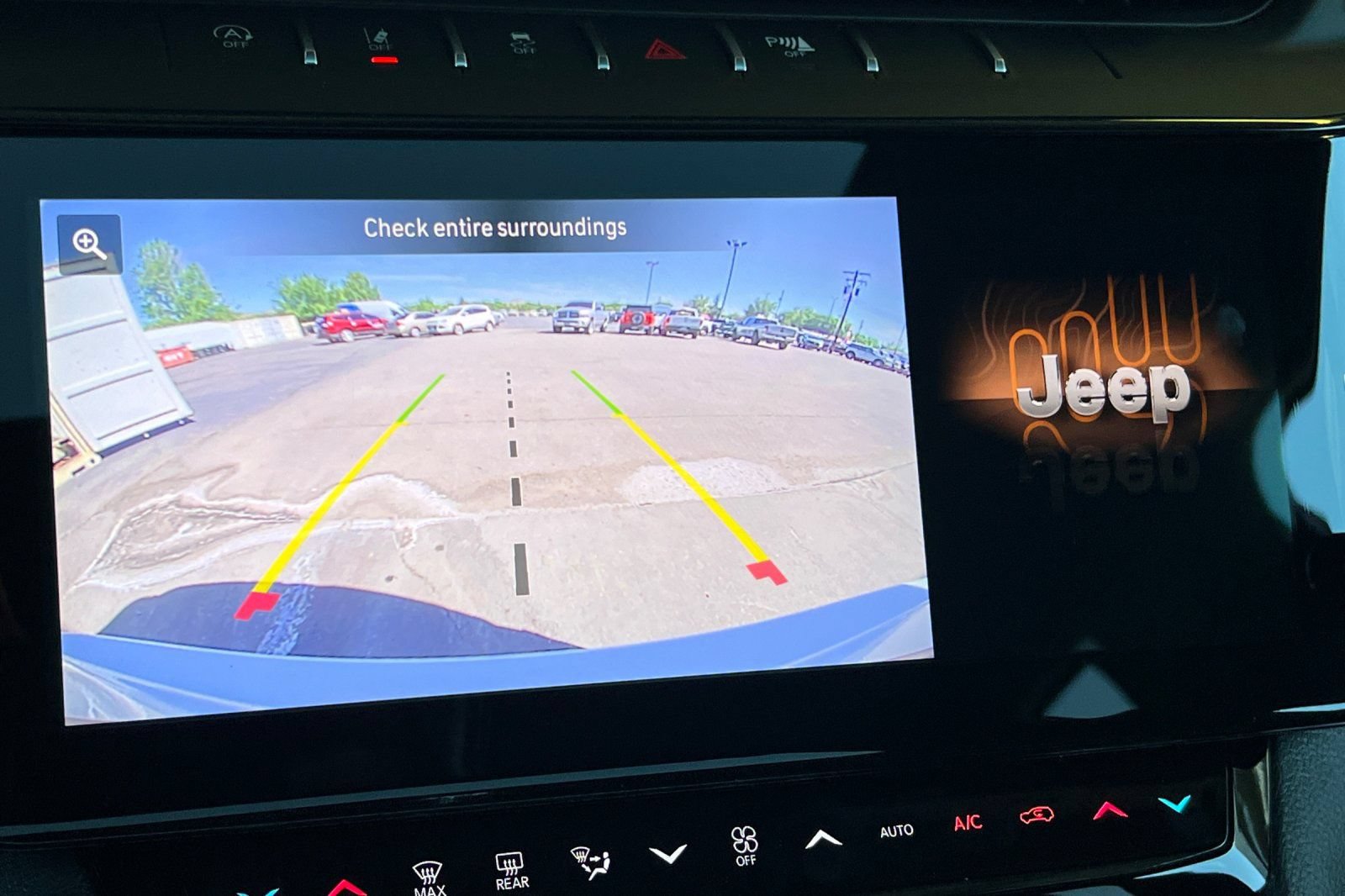 New 2026 Jeep Grand Cherokee Altitude AWD/4WD image 19