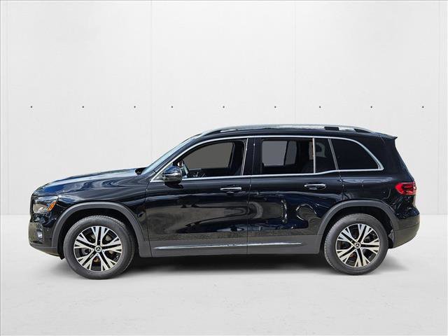 Used 2025 Mercedes-Benz GLB 250 image 9