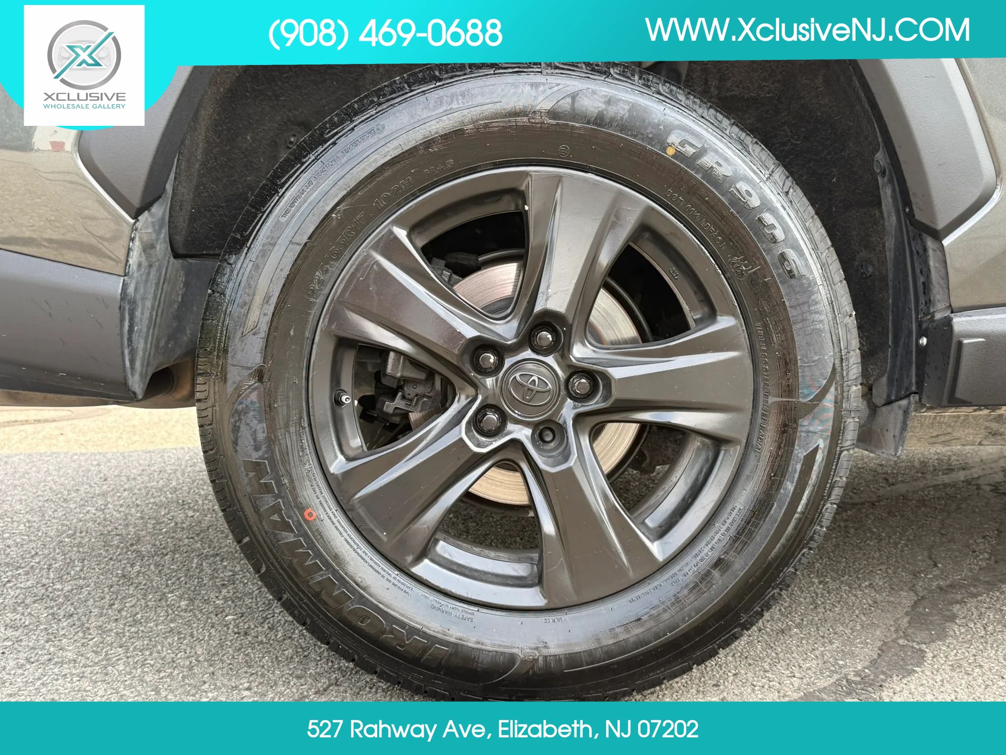 Used 2019 Toyota RAV4 XLE FWD image 31