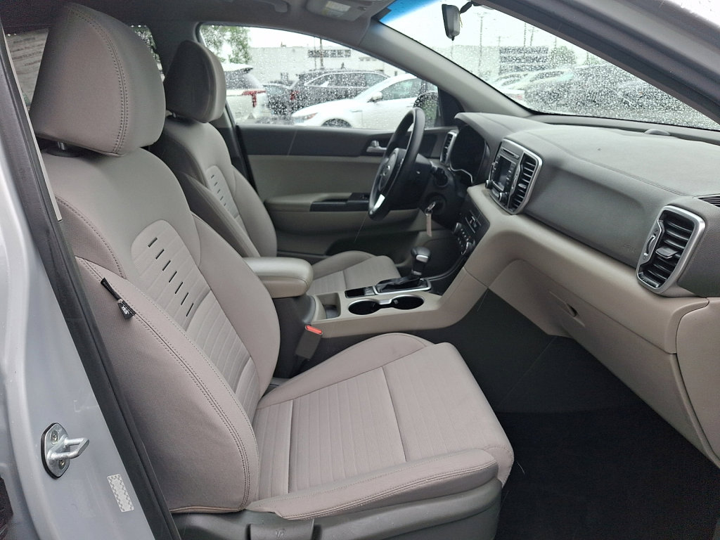 Used 2018 Kia Sportage LX AWD/4WD image 11