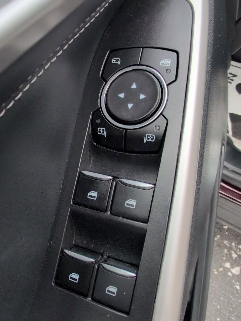 Used 2022 Ford Explorer Limited w/ Equipment Group 301A image 67