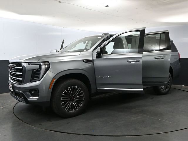 Used 2025 GMC Yukon XL Elevation image 59