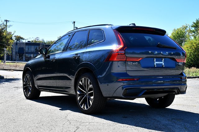 Certified 2026 Volvo XC60 B5 Ultra AWD/4WD image 5