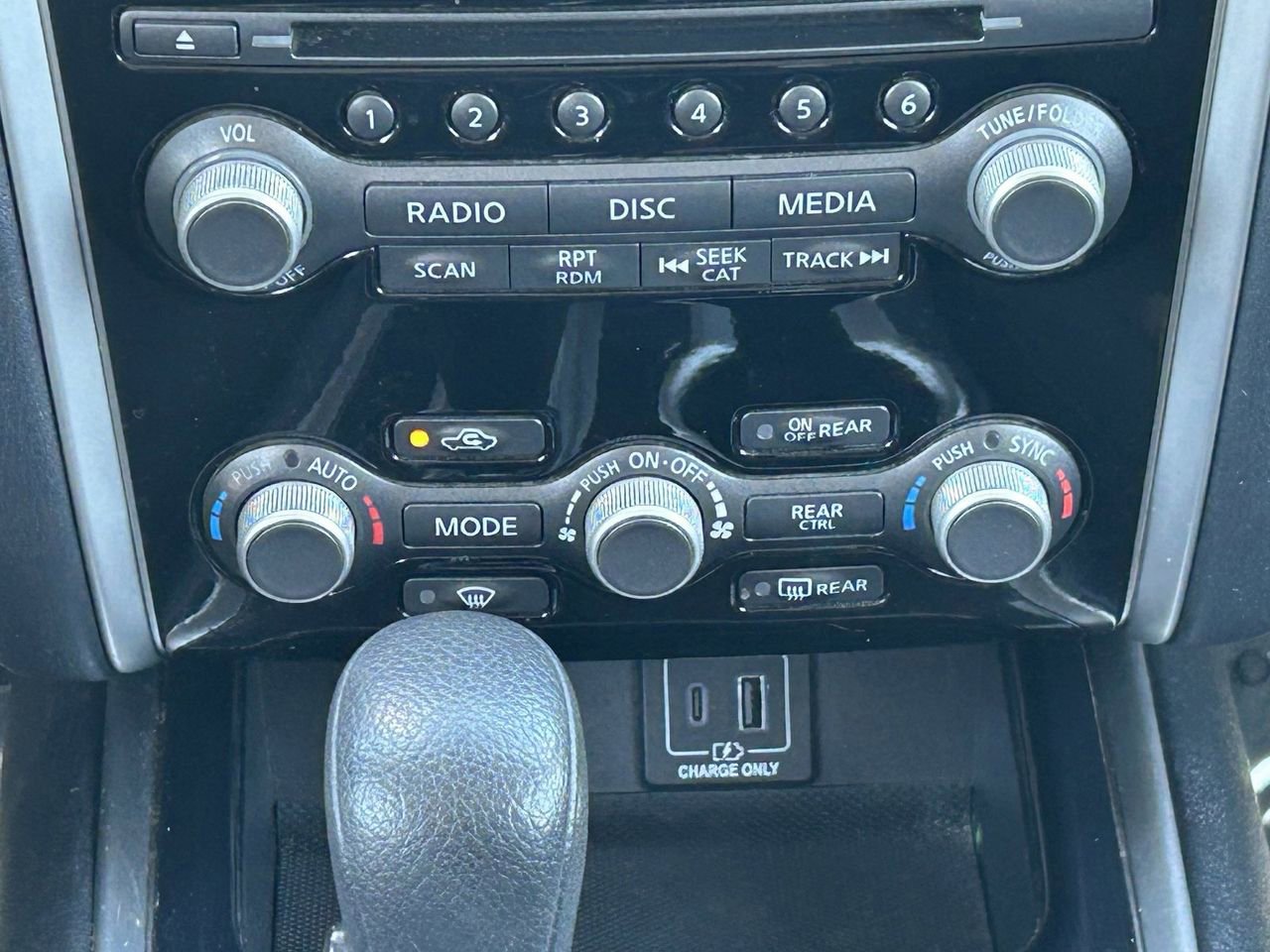 Certified 2020 Nissan Pathfinder S image 22