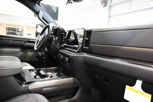 New 2026 Chevrolet Silverado 2500 ZR2 w/ LPO, Dark Essentials Package image 16