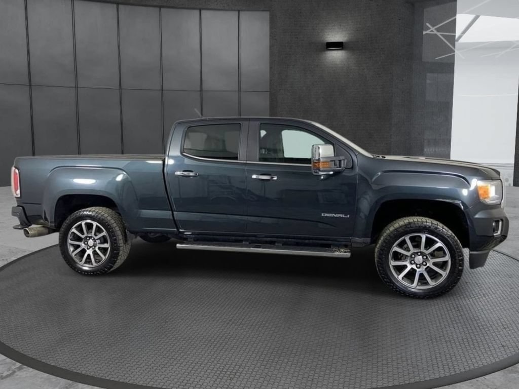 Used 2017 GMC Canyon Denali AWD/4WD image 3