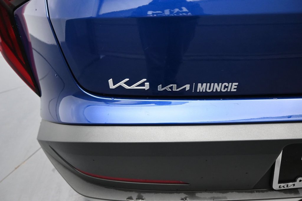 Certified 2025 Kia K4 FWD image 10