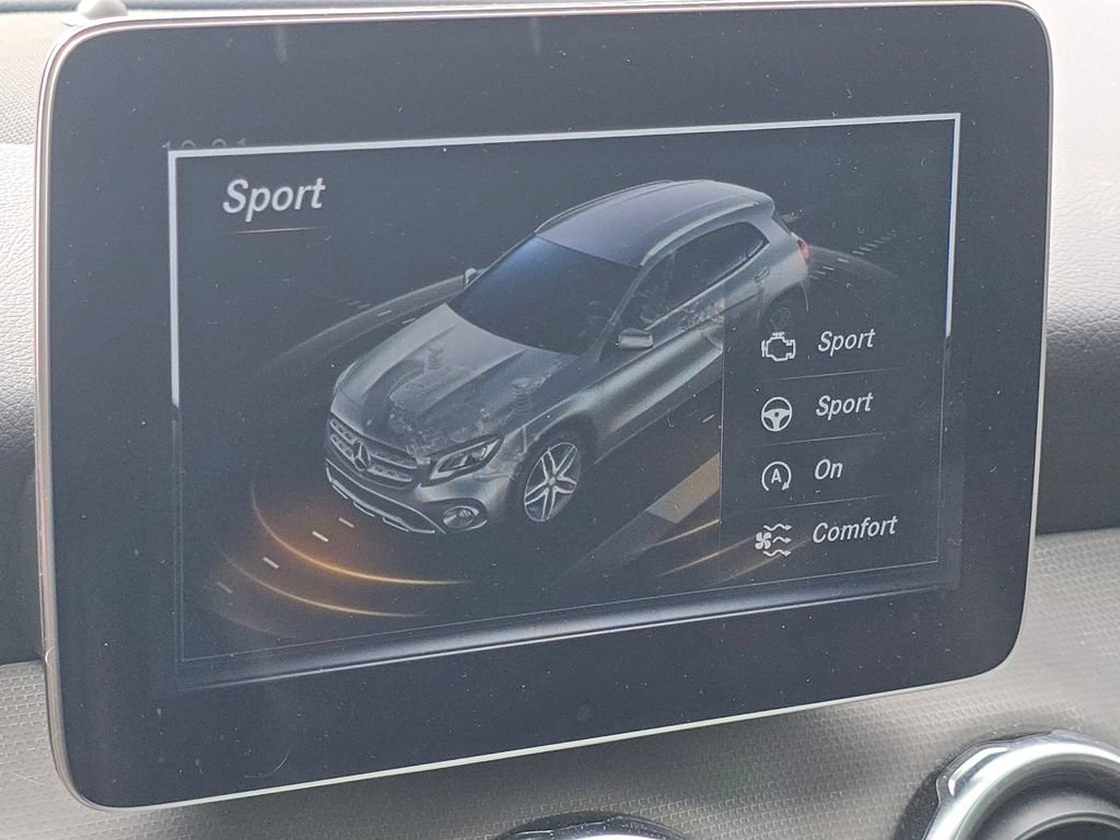 Certified 2020 Mercedes-Benz GLA 250 image 28