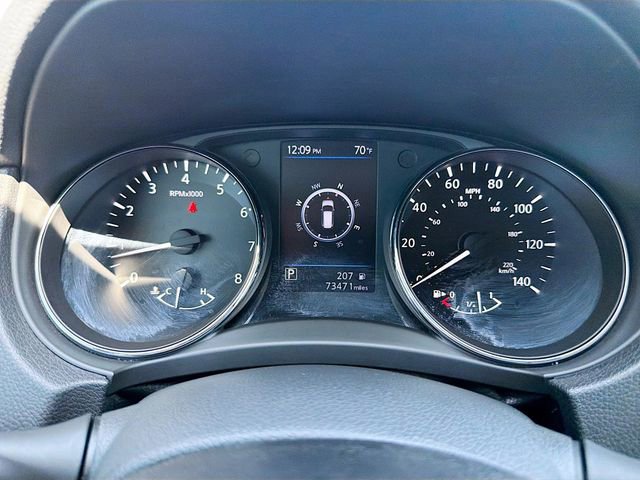 Used 2020 Nissan Rogue SL w/ Premium Package image 39