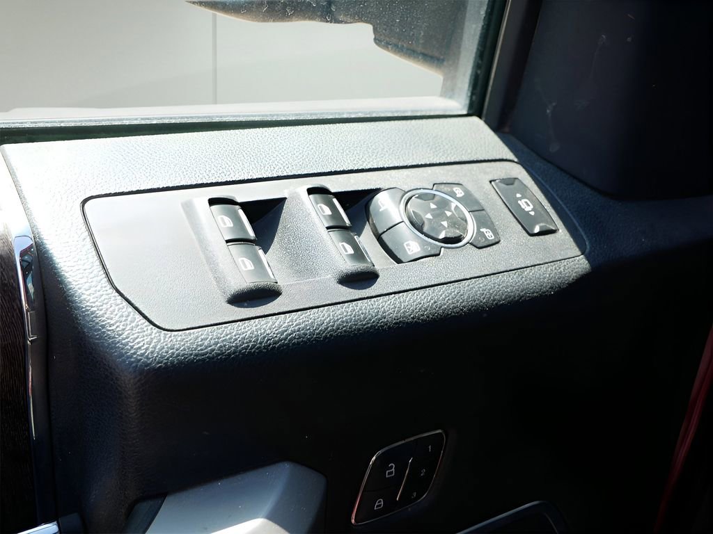 Used 2017 Ford F350 Lariat w/ Lariat Ultimate Package image 16