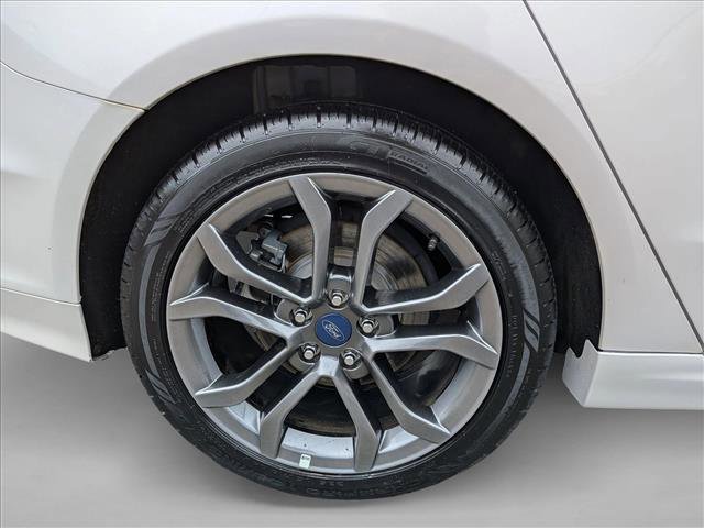 Used 2017 Ford Fusion SE w/ Equipment Group 201A FWD image 21