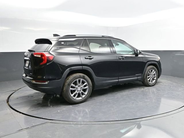 Used 2024 GMC Terrain SLT AWD/4WD image 8