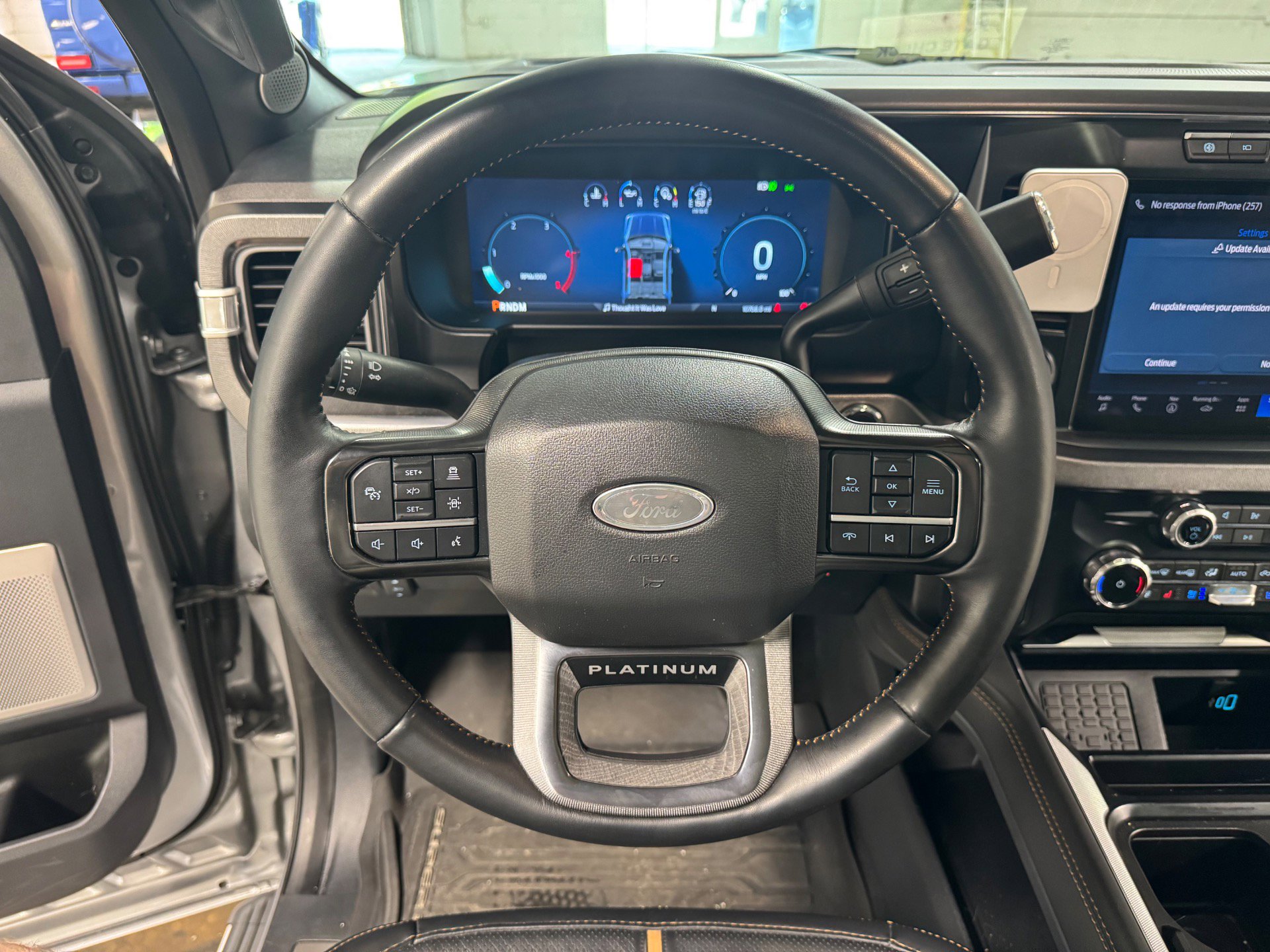 Used 2024 Ford F450 Platinum w/ Camper Package image 18