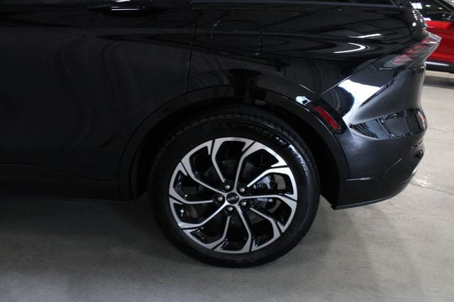 New 2026 Lincoln Nautilus Reserve AWD/4WD image 31