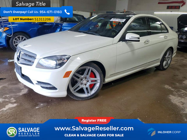 Used 2011 Mercedes-Benz C 300 4MATIC Sedan image 1