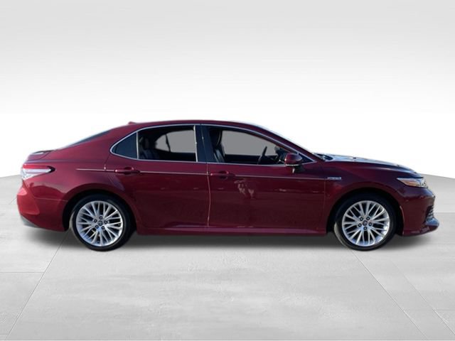 Used 2019 Toyota Camry XLE w/ Driver Assist Package FWD image 8