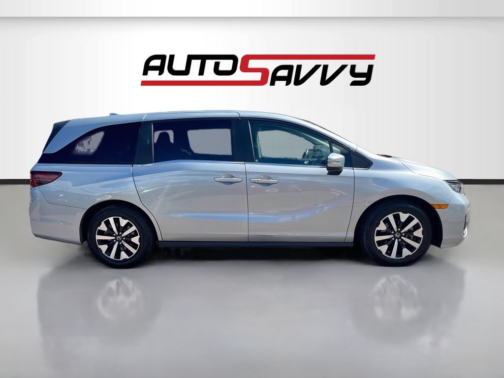 Used 2025 Honda Odyssey EX-L image 8