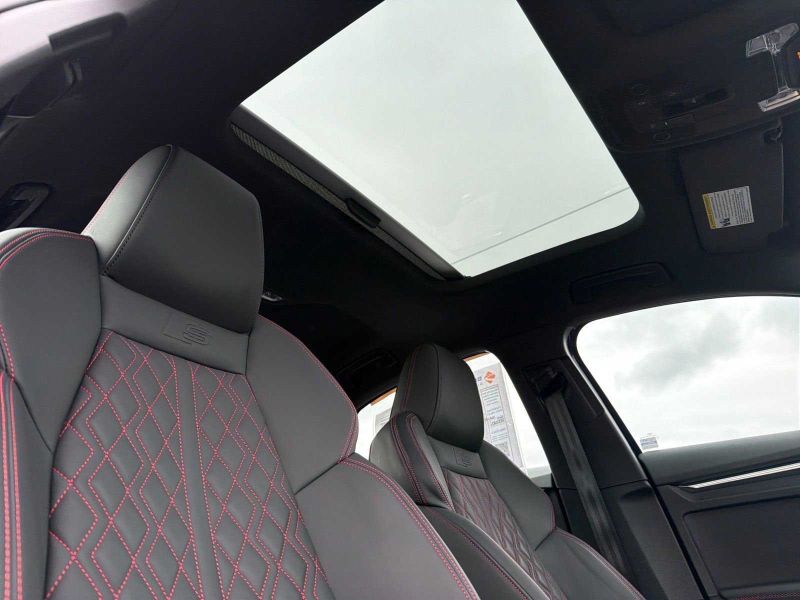 Used 2022 Audi S3 Prestige AWD/4WD image 17