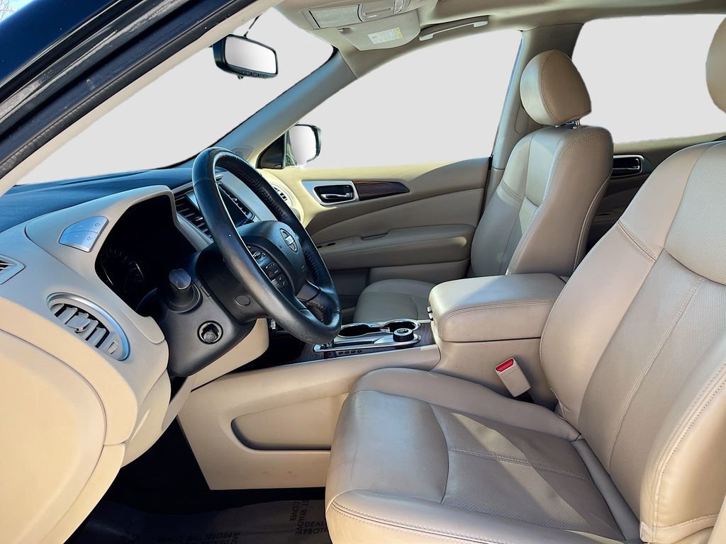 Used 2019 Nissan Pathfinder Platinum image 20