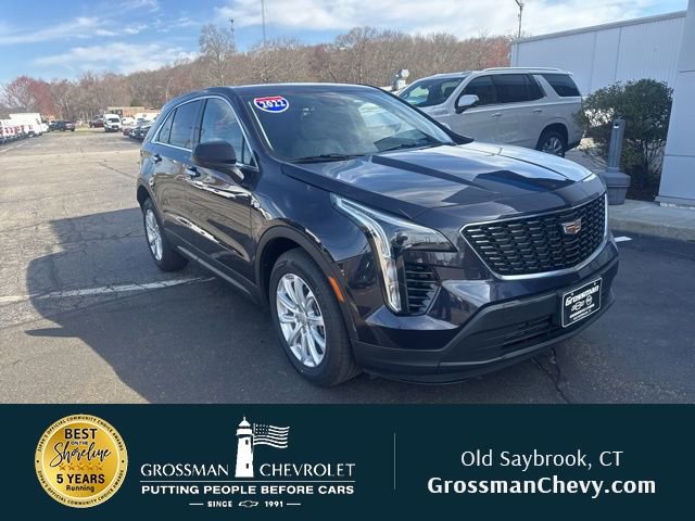Used 2022 Cadillac XT4 Luxury AWD/4WD image 1