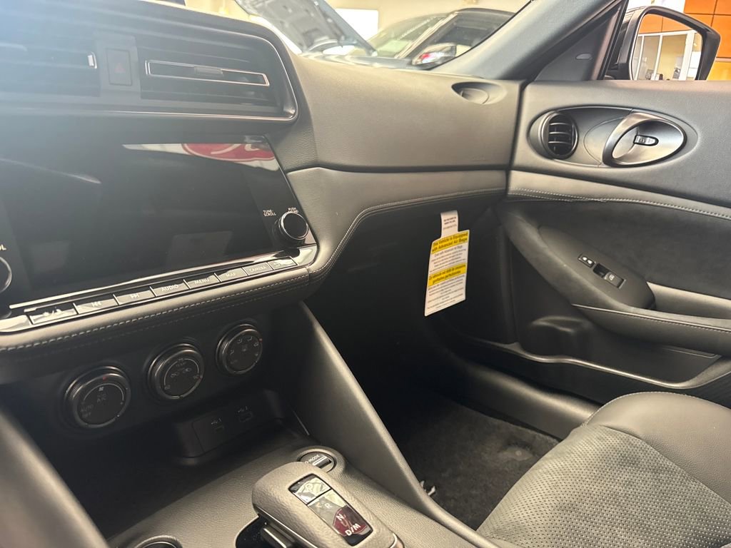 New 2026 Nissan Z Performance w/ Floor Mat Package image 14