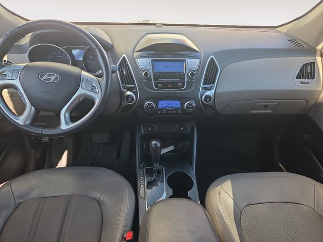 Used 2013 Hyundai Tucson Limited FWD image 17