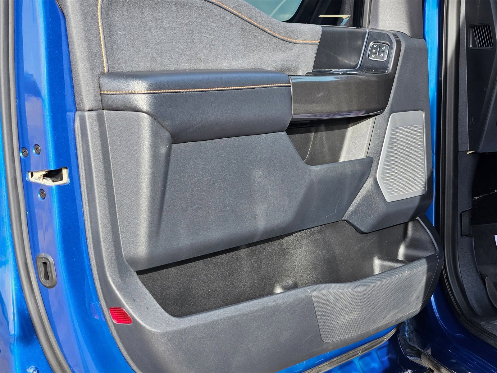 Certified 2022 Ford F150 Tremor w/ Equipment Group 402A High image 10