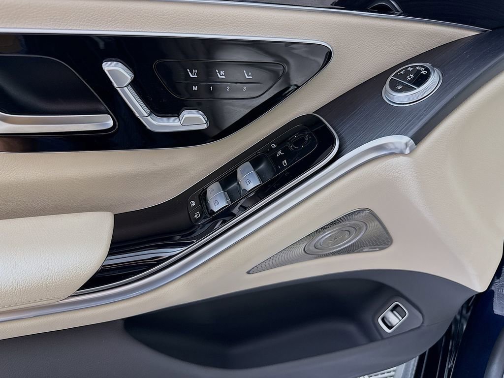Certified 2022 Mercedes-Benz S 580 4MATIC Sedan image 17
